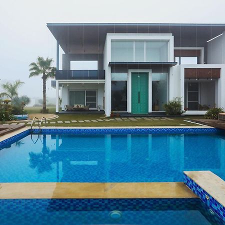 Stayvista La Paradise 2 Bedroom Villa With Outdoor Pool In Amritsar Eksteriør bilde